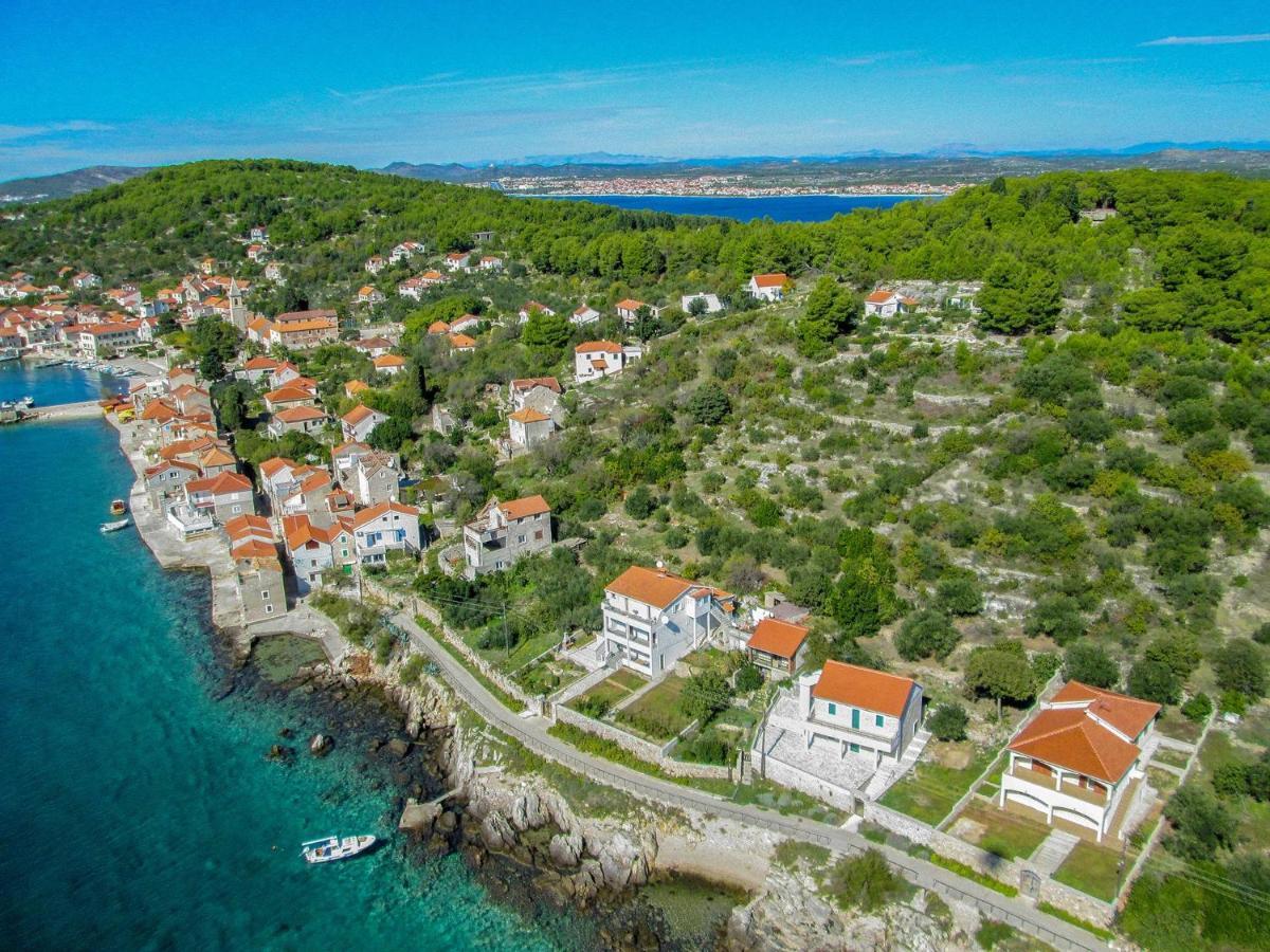 Mini Kamp Perla Hotel Prvić Luka Exterior foto