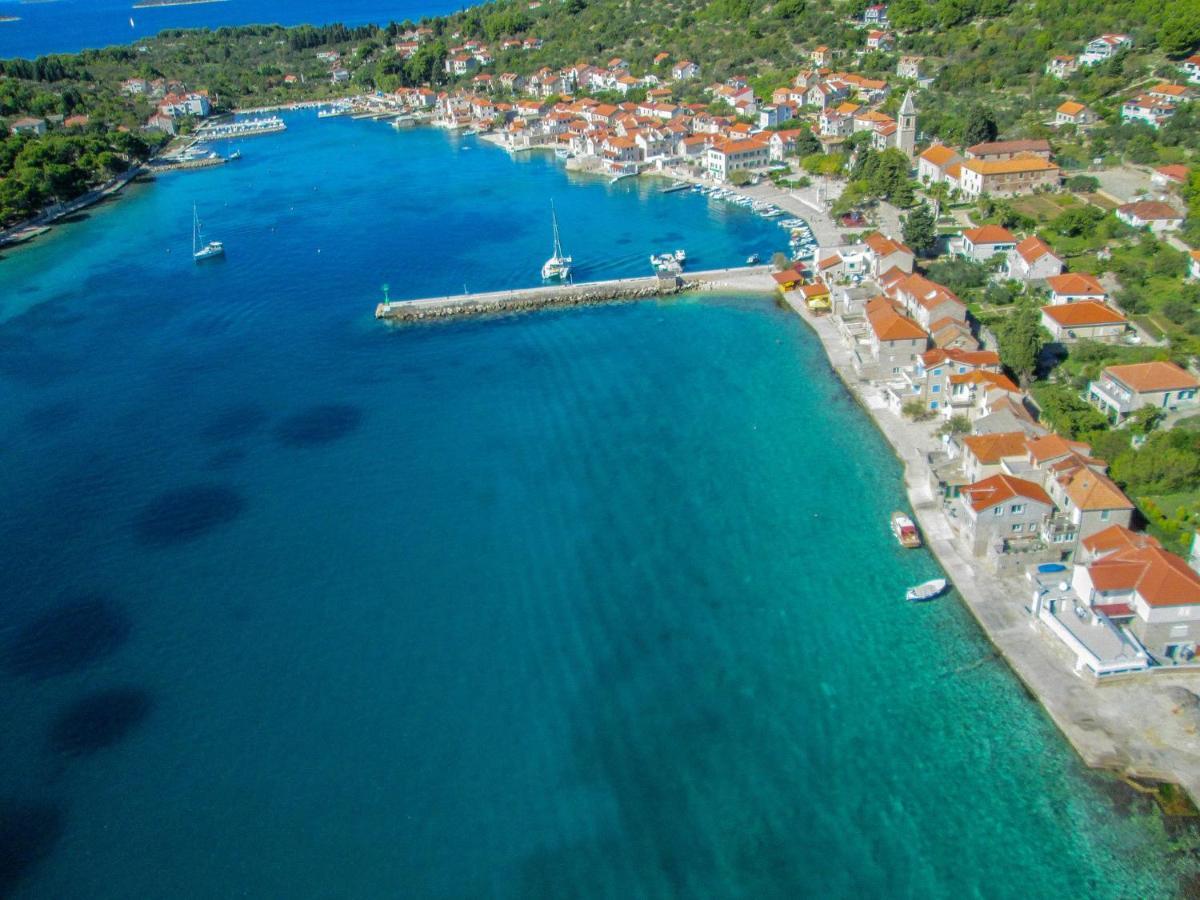 Mini Kamp Perla Hotel Prvić Luka Exterior foto